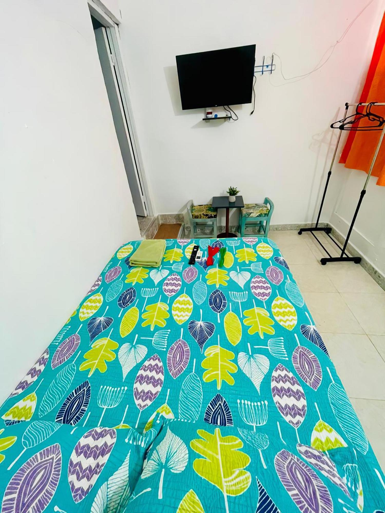 Hostal Badillo Sv Cartagena Exterior photo
